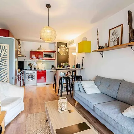 Chez Stella Cocon Moderne Proche شقة لا سيوتا